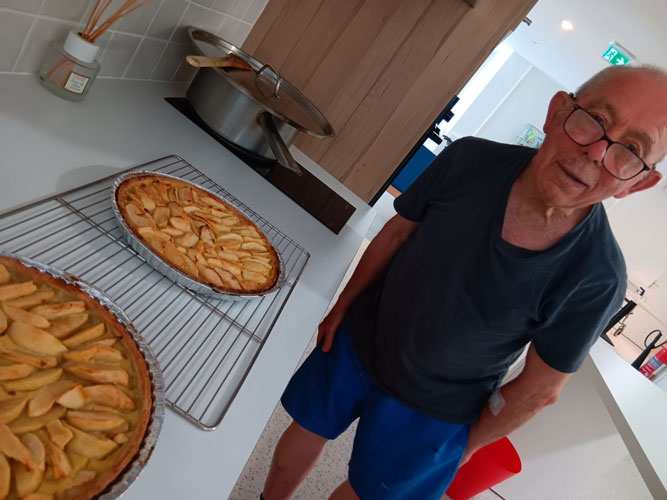 Dégustation imminente des tartes à Tropayse